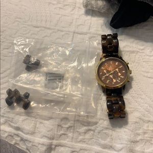 Tortoise shell style watch